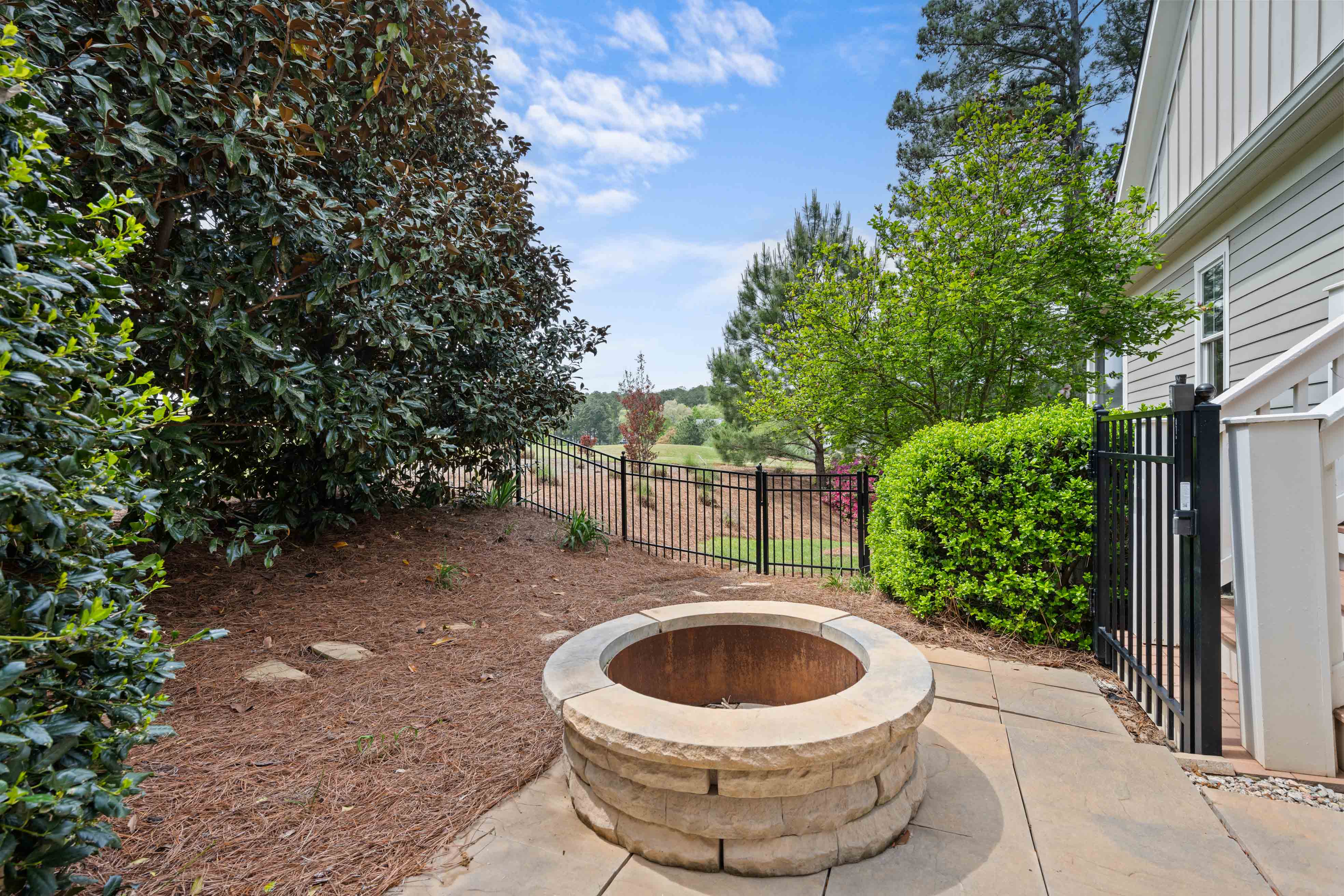 1080 Club Pointe Circle image 32